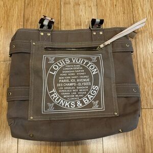 Brown Canvas Trunks & Bags Tote with White Logo